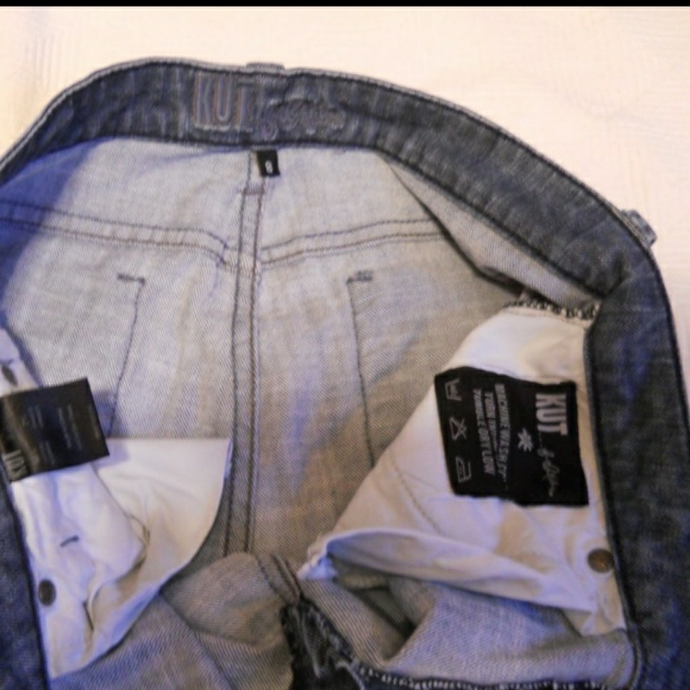 Jeans - Picture 2 of 3